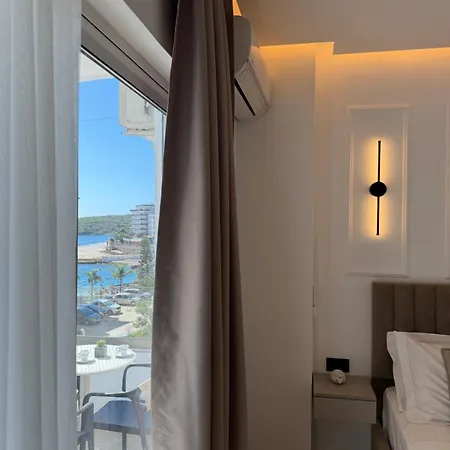 Ionian Bliss * Sarandë